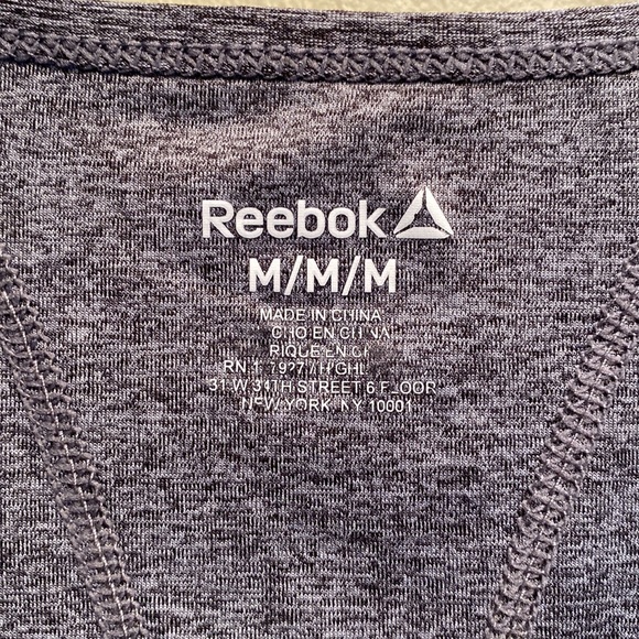 Reebok Size M Gray Workout T-Shirt - Picture 2 of 4